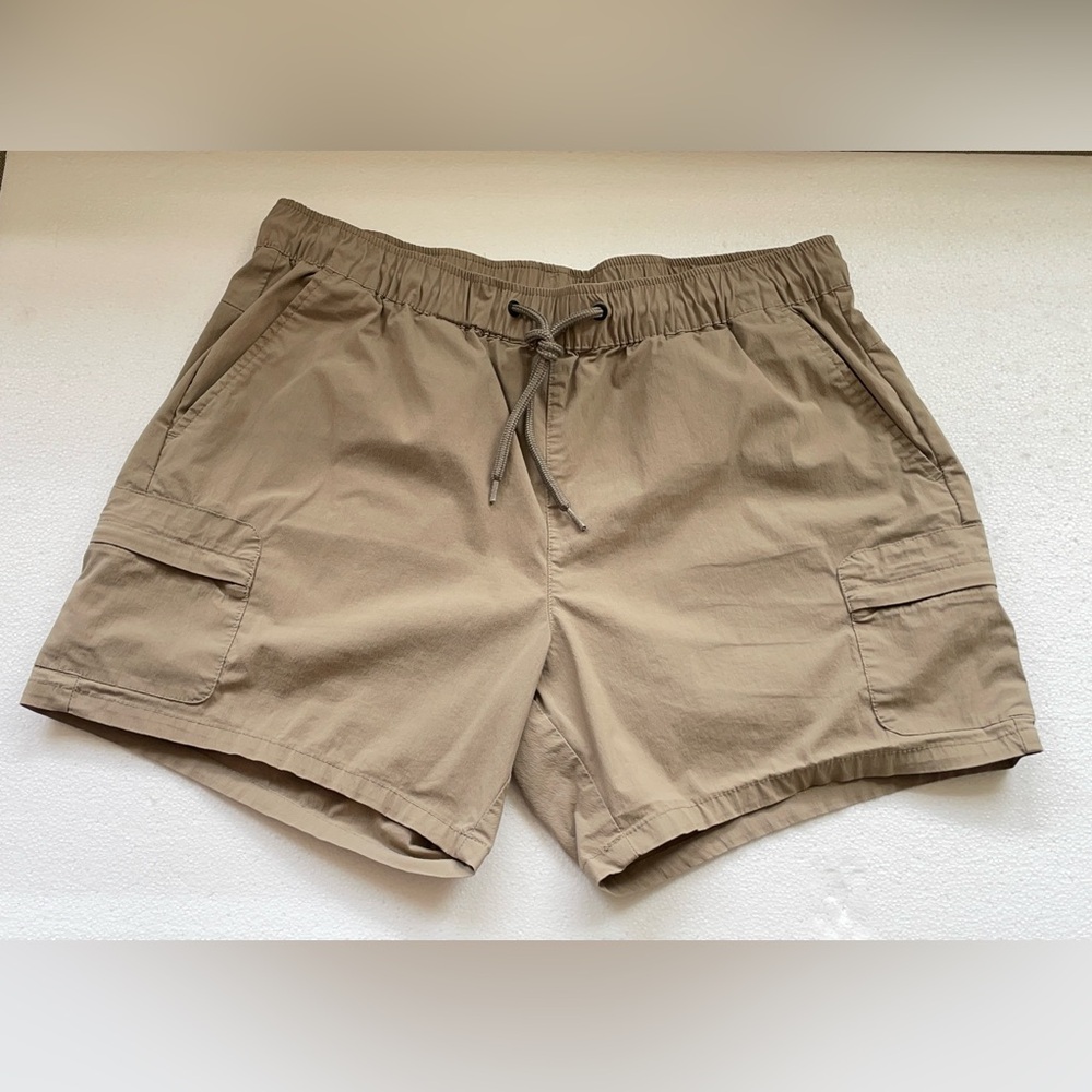🅰️🆘 ASOS NYLON STRETCH SHORTS 5” INSEAM MILITARY GREEN